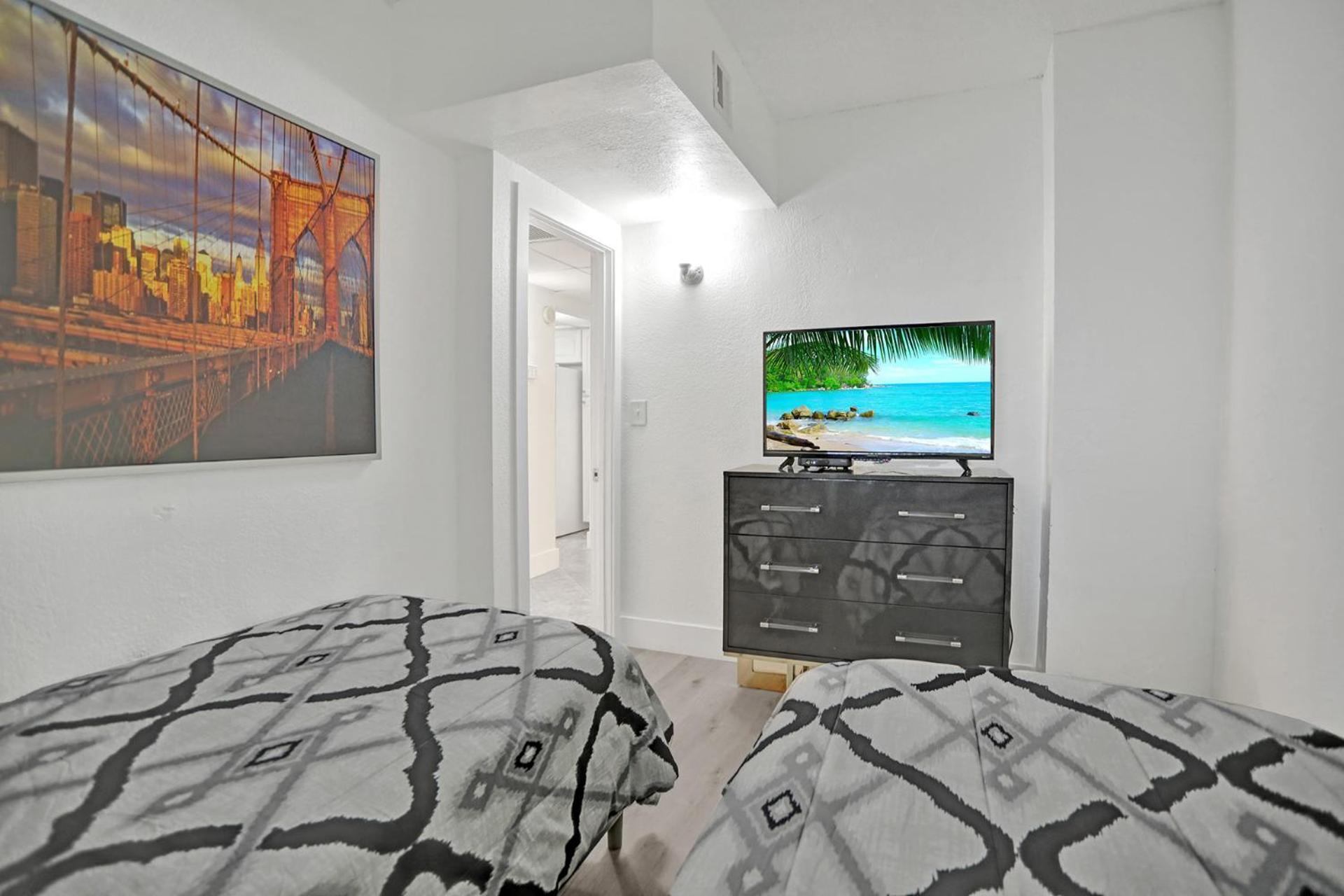 Ocean Reserve Condominium 마이애미 비치 객실 사진